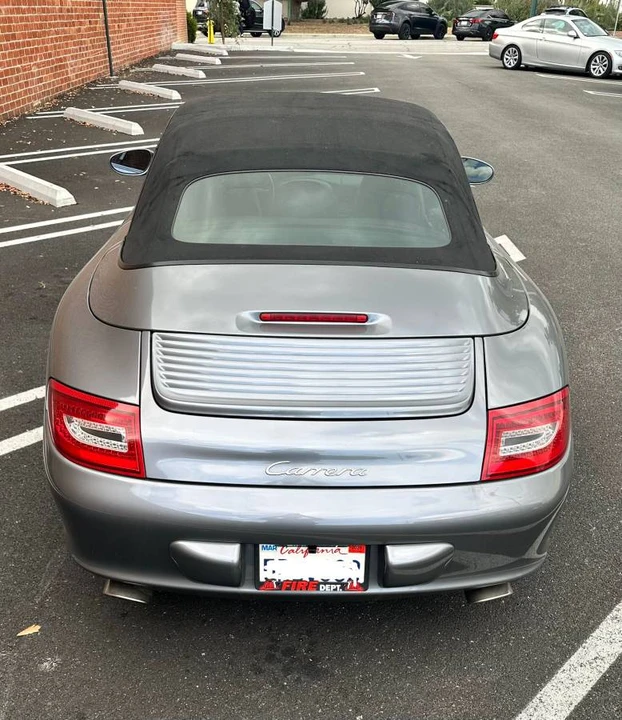 2002 Porsche 996 Carrera 4 - Image 4 of 19