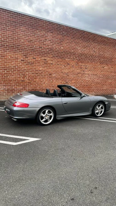 2002 Porsche 996 Carrera 4 - Image 8 of 19