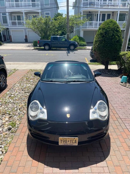 2002 Porsche 996 Carrera 4 - Image 5 of 14