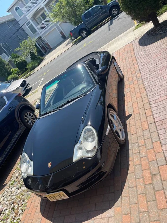 2002 Porsche 996 Carrera 4 - Image 4 of 14