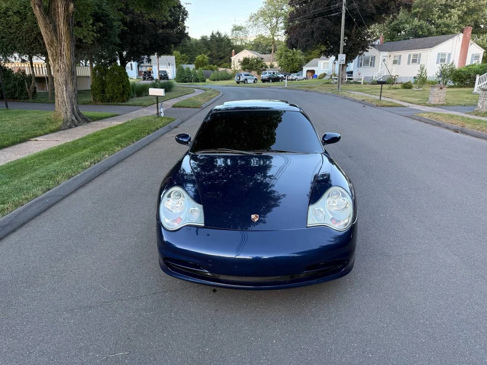 2002 Porsche 996 Carrera - Image 2 of 11