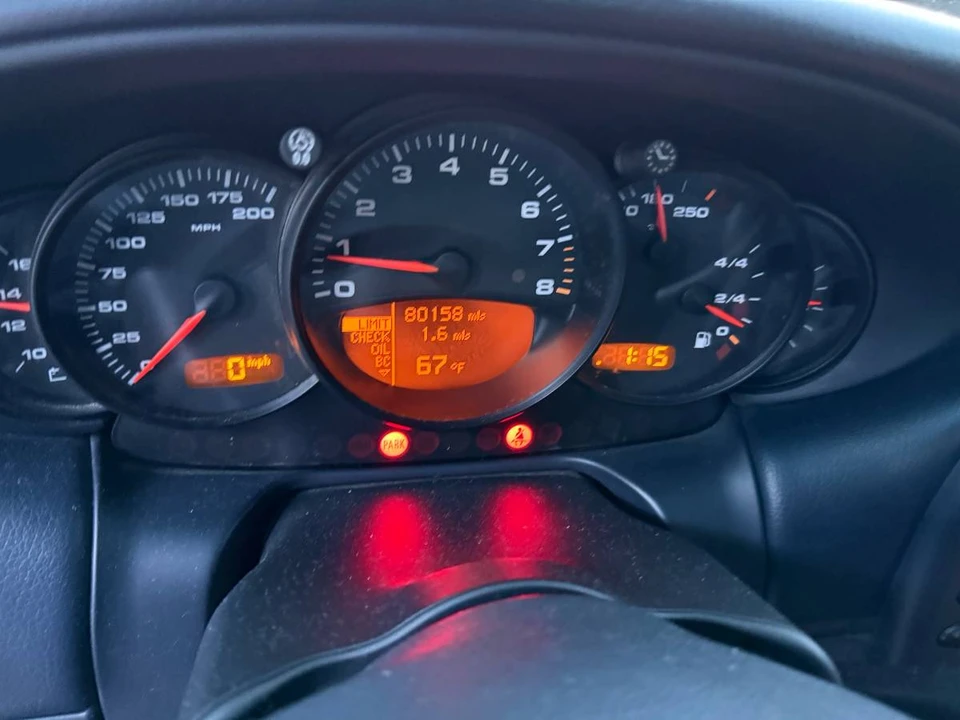 2002 Porsche 996 Carrera - Image 10 of 11