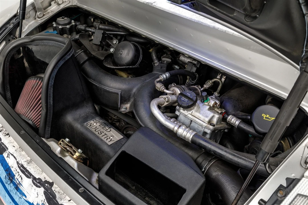 2002 Porsche 996 Turbo - Image 28 of 31
