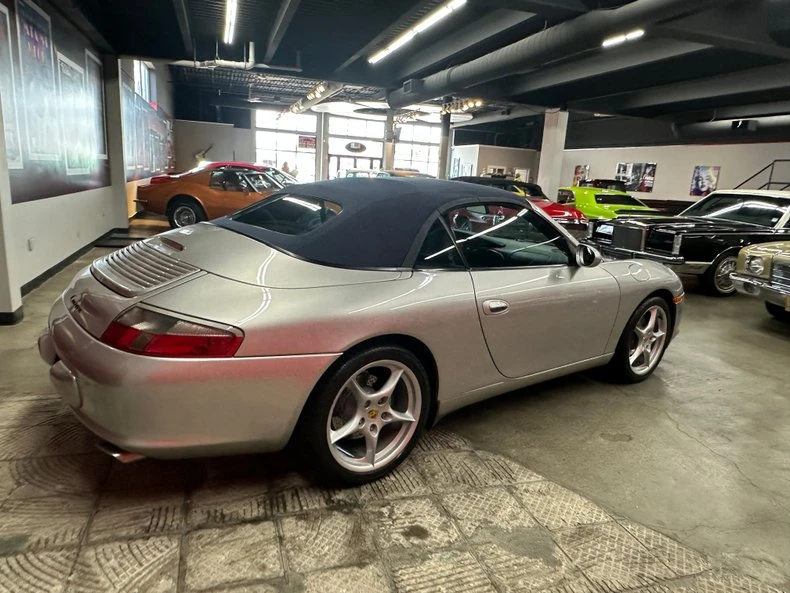 2002 Porsche 996 Carrera - Image 12 of 31