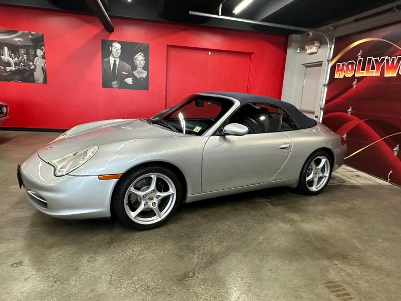 2002 Porsche 996 Carrera - Image 26 of 31