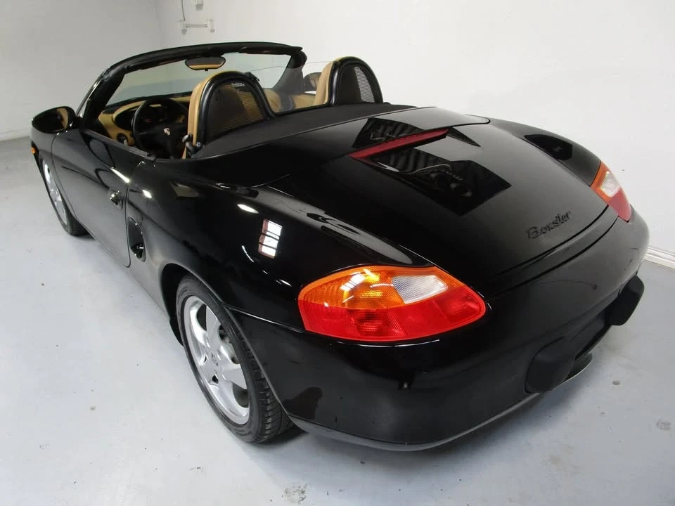 2002 Porsche 986 Boxster - Image 8 of 14