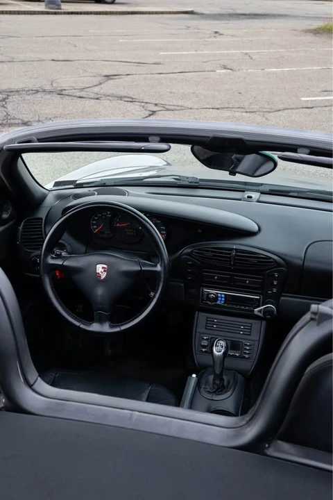 2002 Porsche 986 Boxster - Image 5 of 11