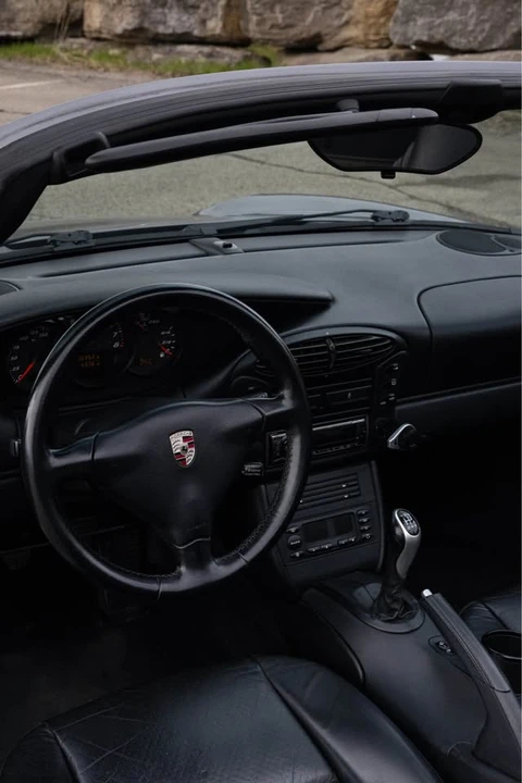 2002 Porsche 986 Boxster - Image 6 of 11