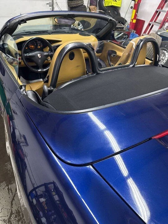 2002 Porsche 986 Boxster - Image 16 of 18