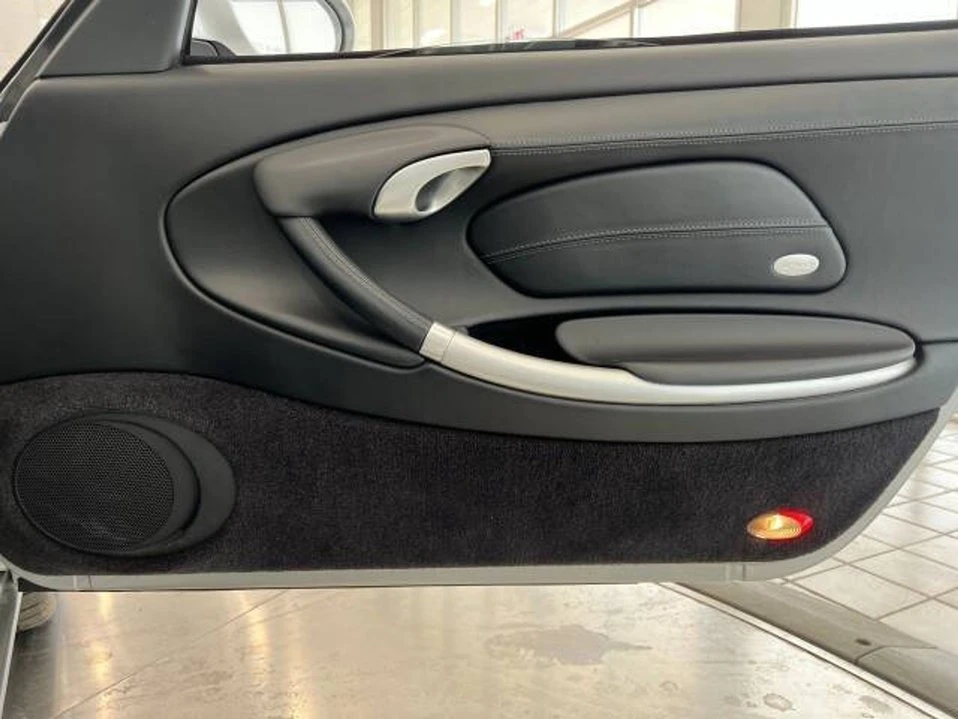 2002 Porsche 986 Boxster - Image 17 of 20