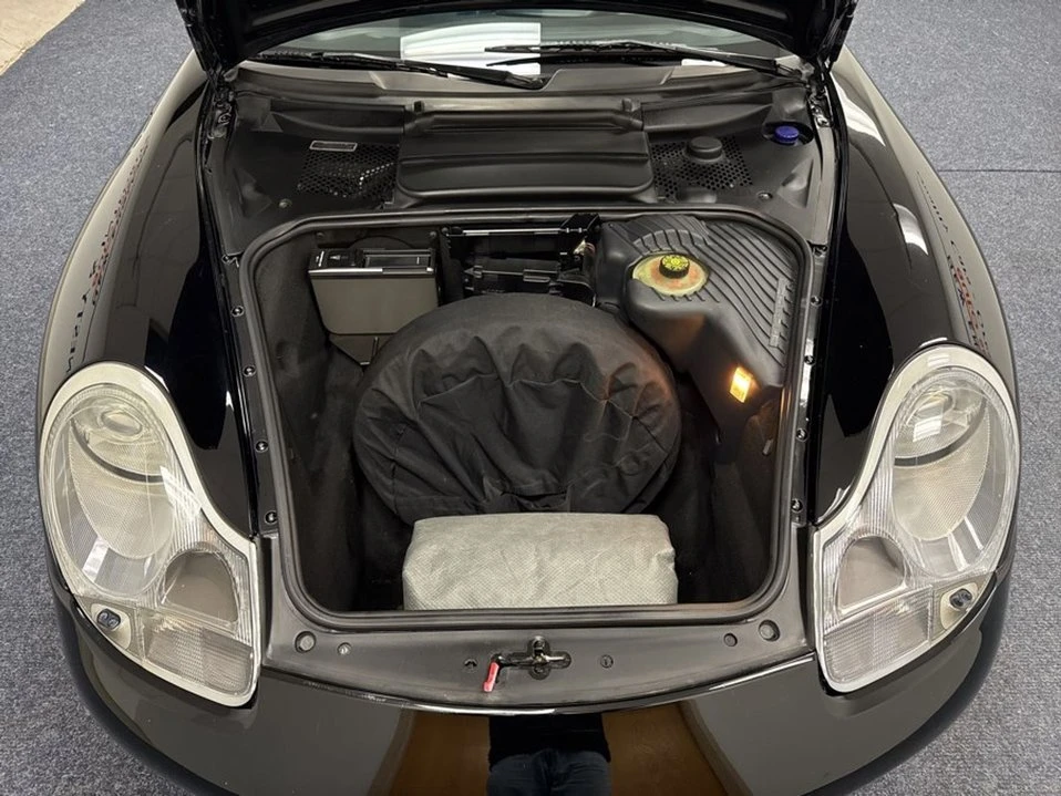 2002 Porsche 986 Boxster - Image 9 of 20