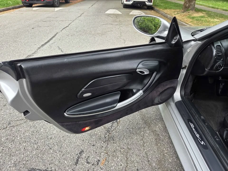 2002 Porsche 986 Boxster - Image 6 of 19