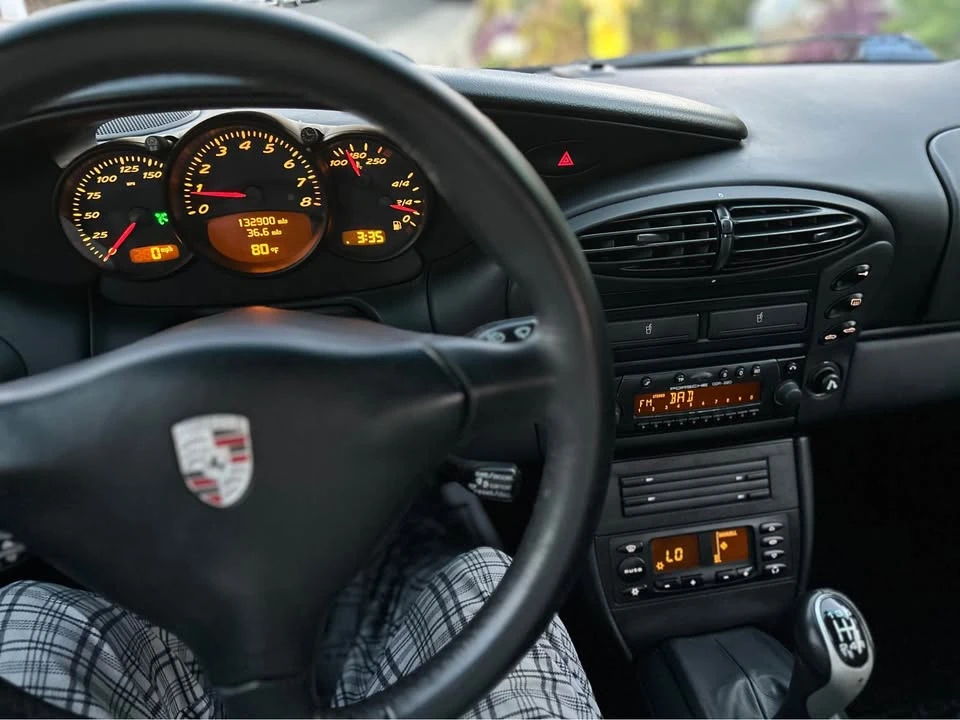 2002 Porsche 986 Boxster - Image 10 of 16