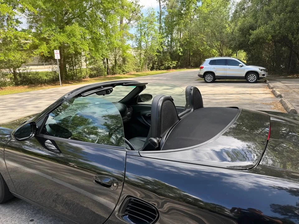 2002 Porsche 986 Boxster - Image 11 of 19
