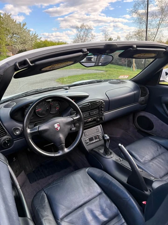 2002 Porsche 986 Boxster - Image 4 of 6