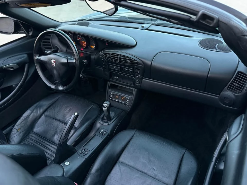 2002 Porsche 986 Boxster - Image 15 of 19