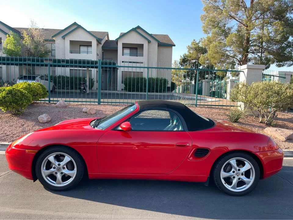 2002 Porsche 986 Boxster - Image 9 of 11