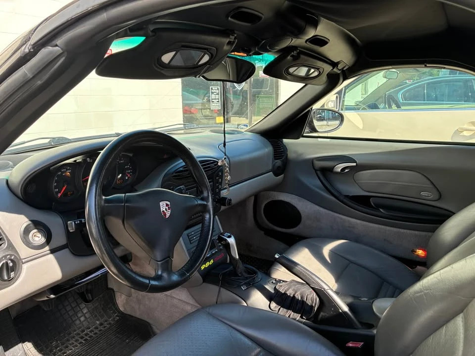 2002 Porsche 986 Boxster - Image 10 of 15