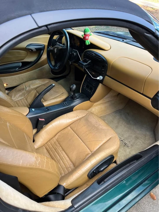 2002 Porsche 986 Boxster - Image 9 of 11