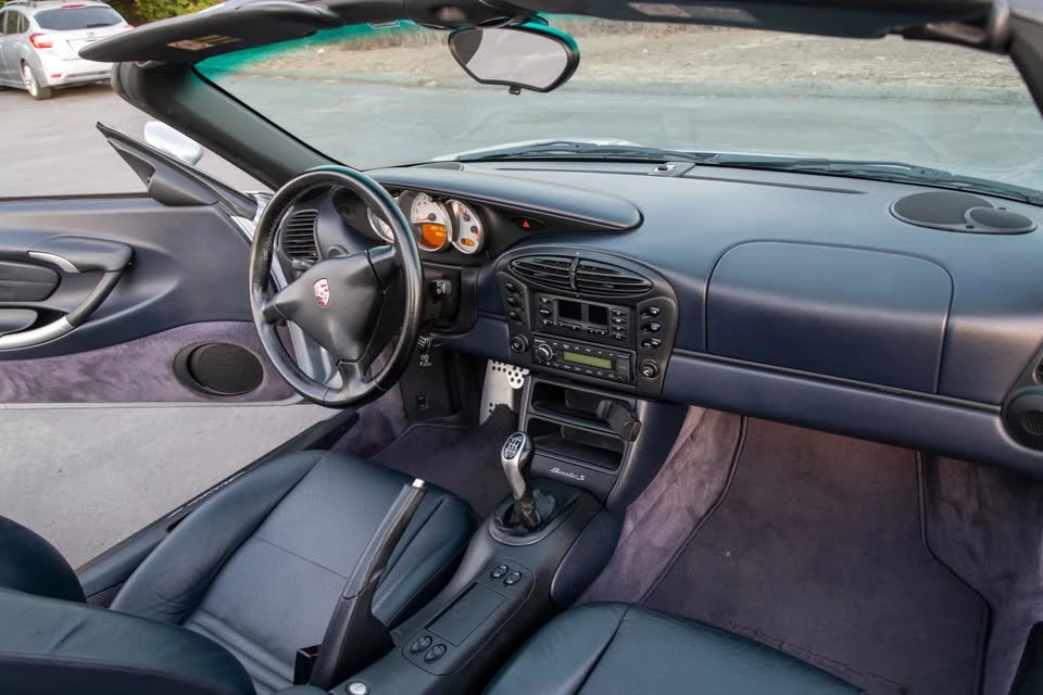2002 Porsche 986 Boxster S - Image 16 of 20