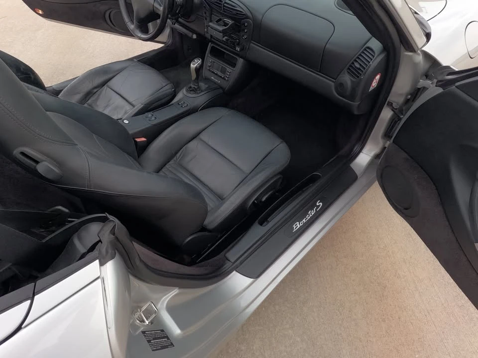 2002 Porsche 986 Boxster S - Image 11 of 17