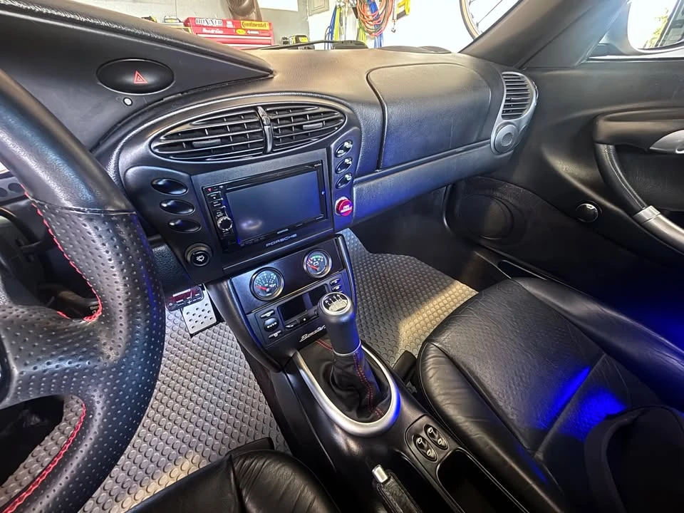 2002 Porsche 986 Boxster S - Image 11 of 15