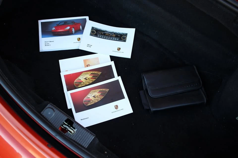 2002 Porsche 986 Boxster - Image 8 of 18