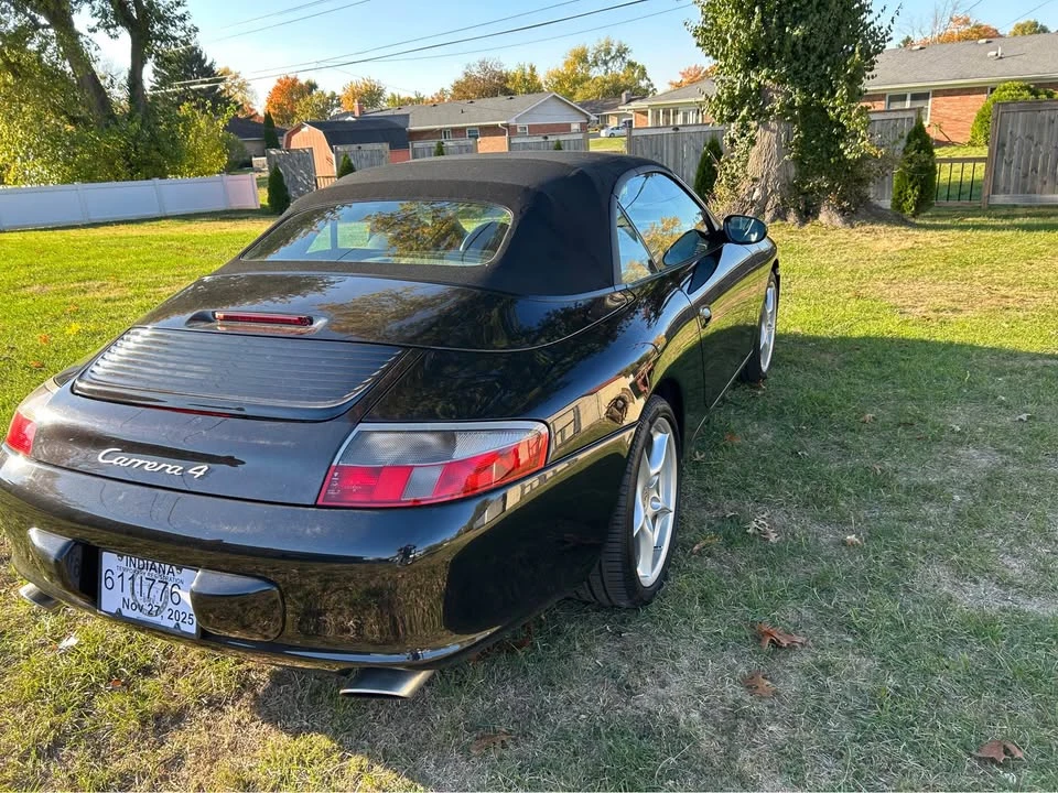 2002 Porsche Carrera GT - Image 14 of 16
