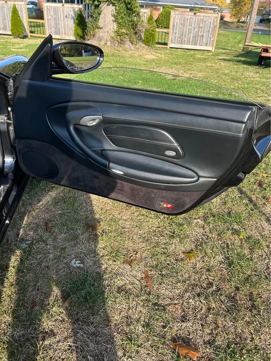 2002 Porsche Carrera GT - Image 5 of 16