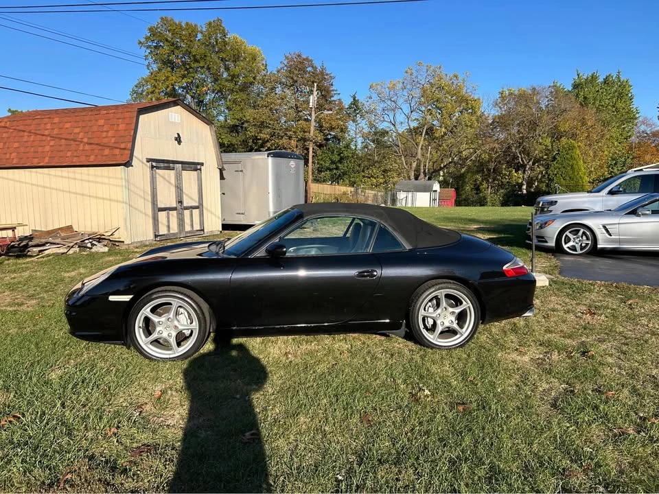 2002 Porsche Carrera GT - Image 16 of 16
