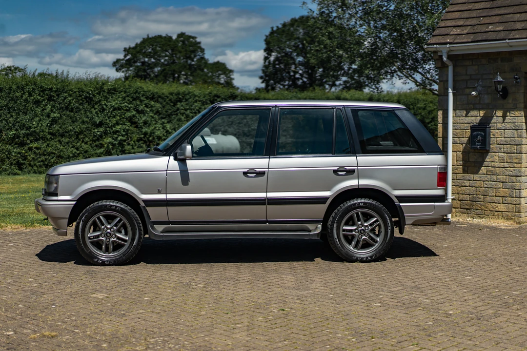 2002 Land Rover Range Rover P38A - Image 5 of 31