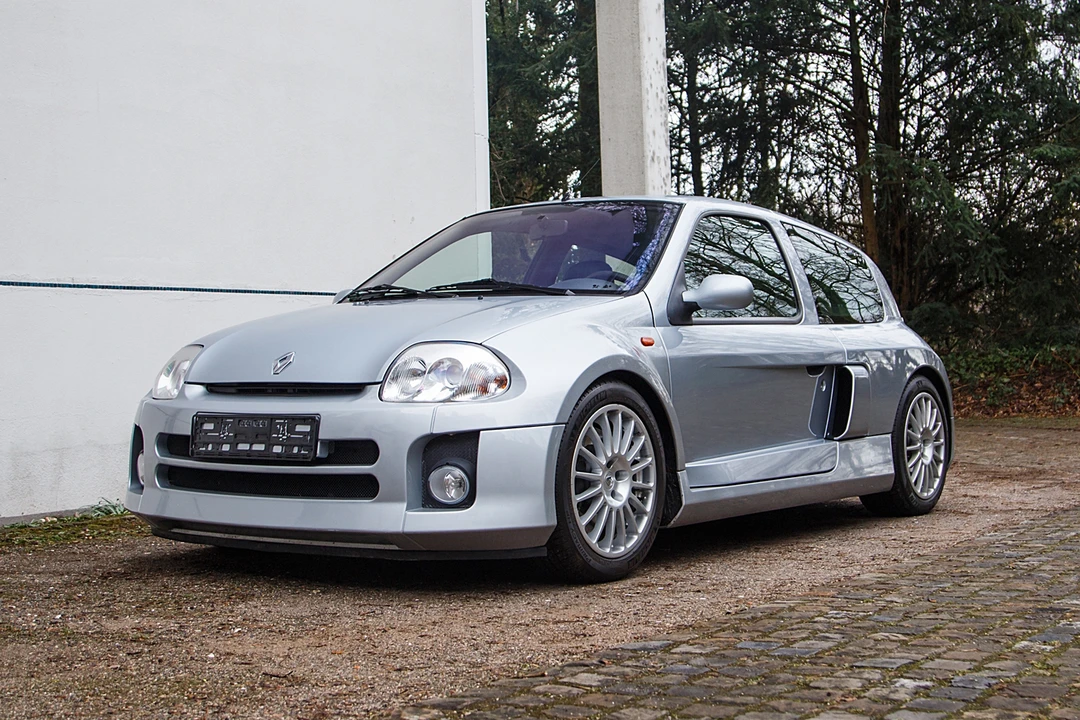 2002 Renault Clio 2nd Gen - Image 2 of 31