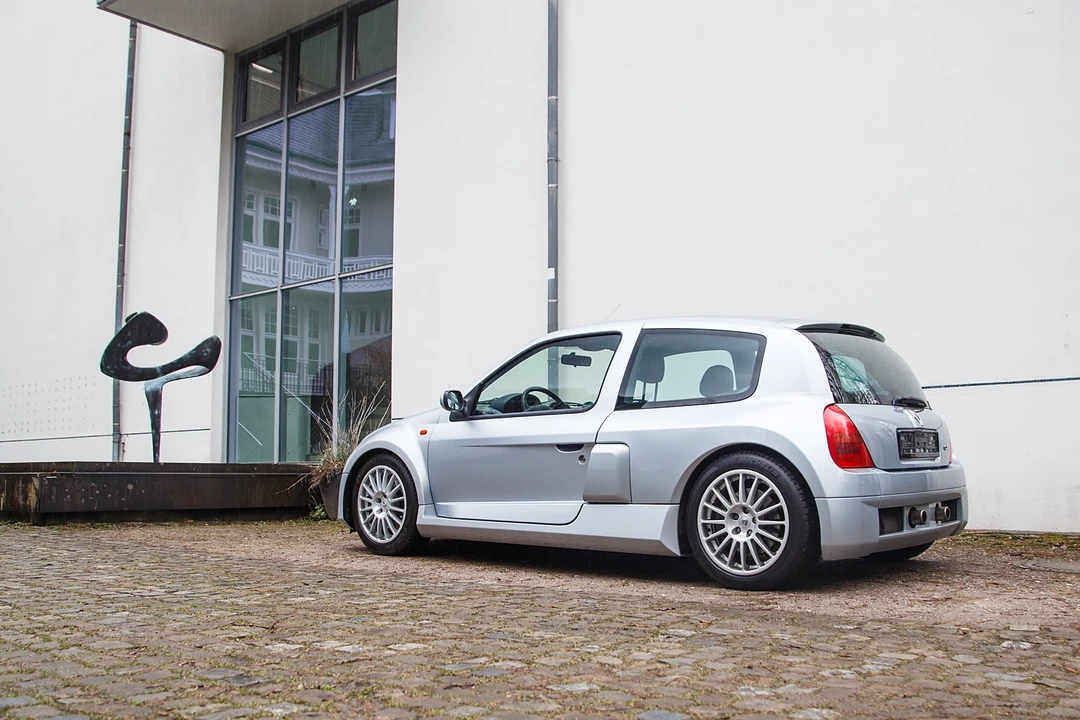 2002 Renault Clio 2nd Gen - Image 17 of 31