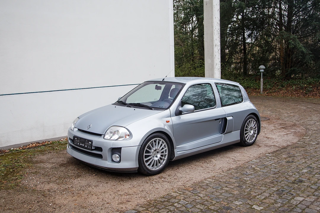 2002 Renault Clio 2nd Gen - Image 7 of 31