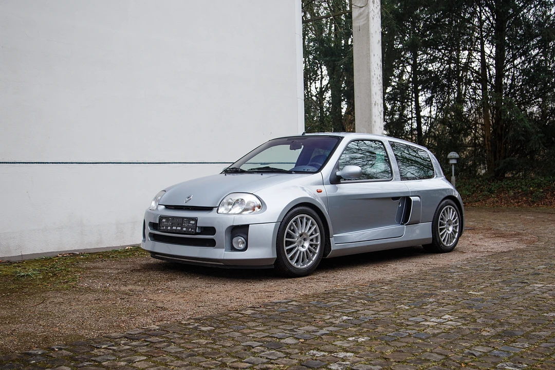2002 Renault Clio 2nd Gen - Image 5 of 31