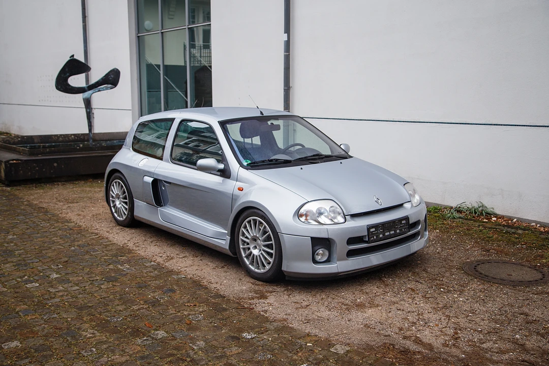 2002 Renault Clio 2nd Gen - Image 11 of 31