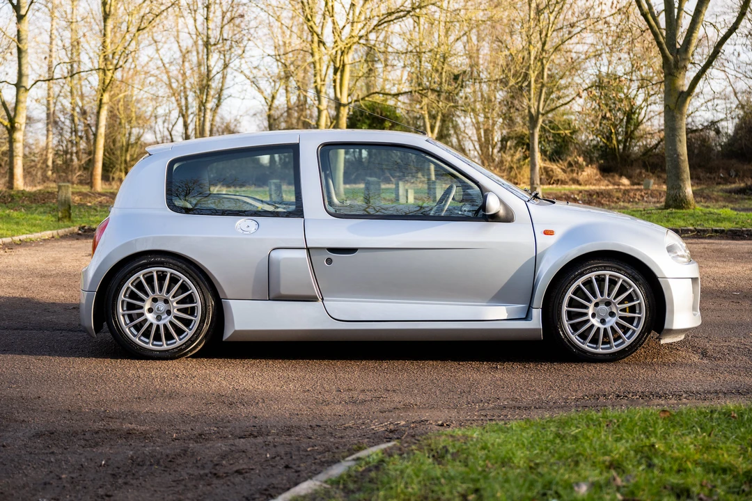2002 Renault Clio 2nd Gen - Image 5 of 31