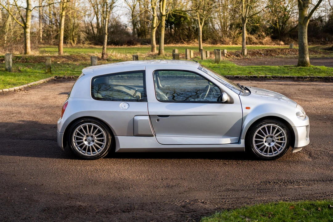 2002 Renault Clio 2nd Gen - Image 15 of 31