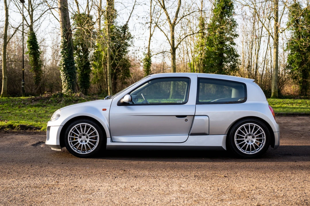2002 Renault Clio 2nd Gen - Image 9 of 31