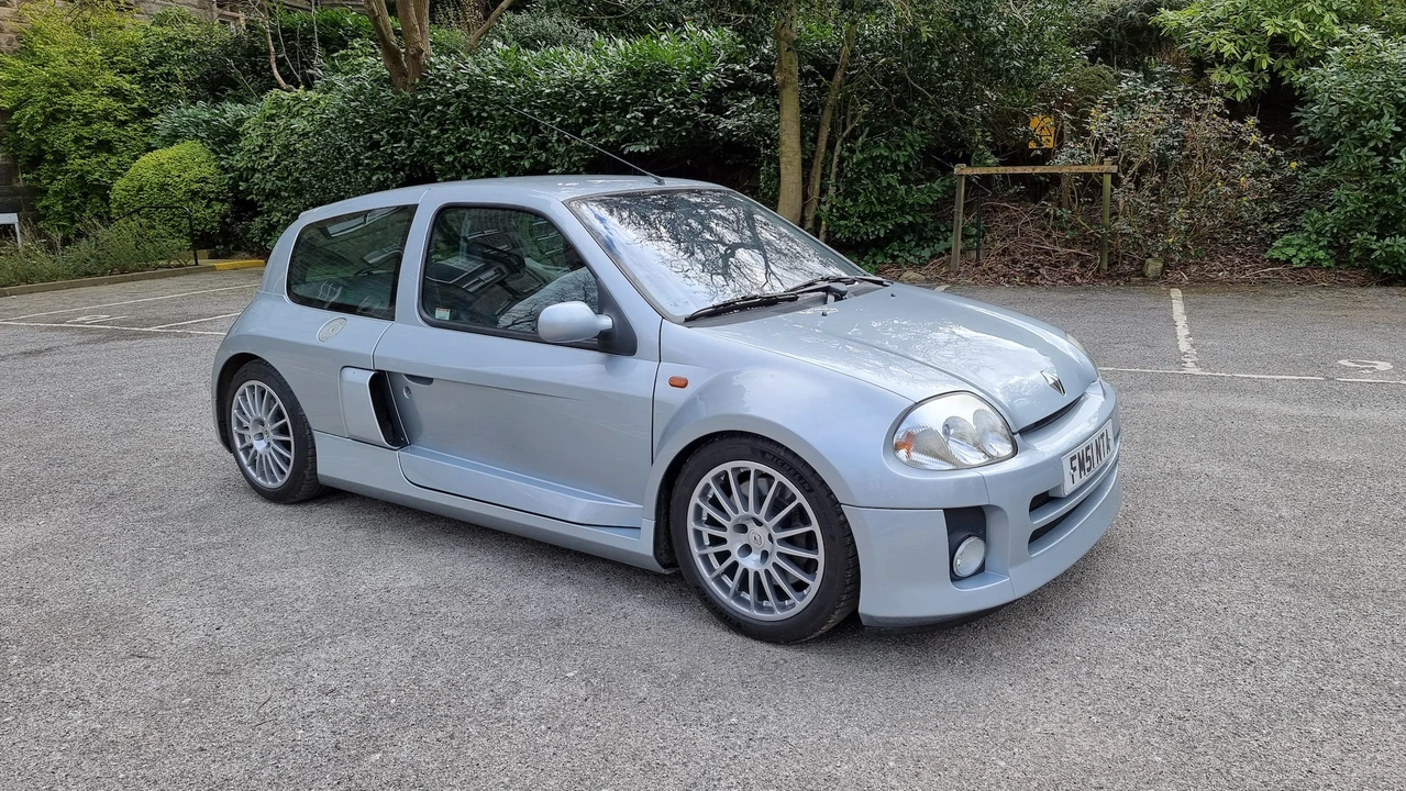 2002 Renault Clio 2nd Gen - Image 13 of 31