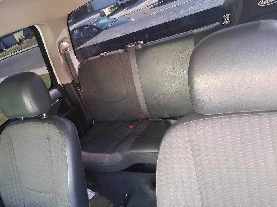 2002 Ram 1500 - Image 7 of 7