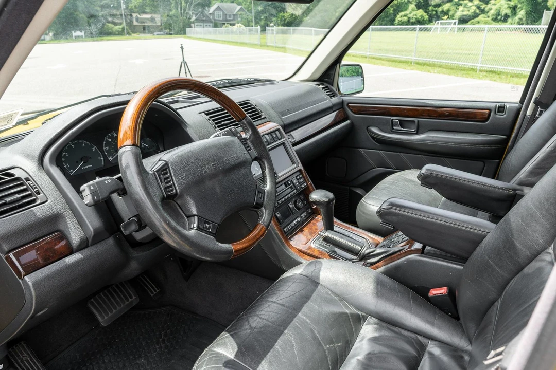 2002 Land Rover Range Rover P38A - Image 19 of 31