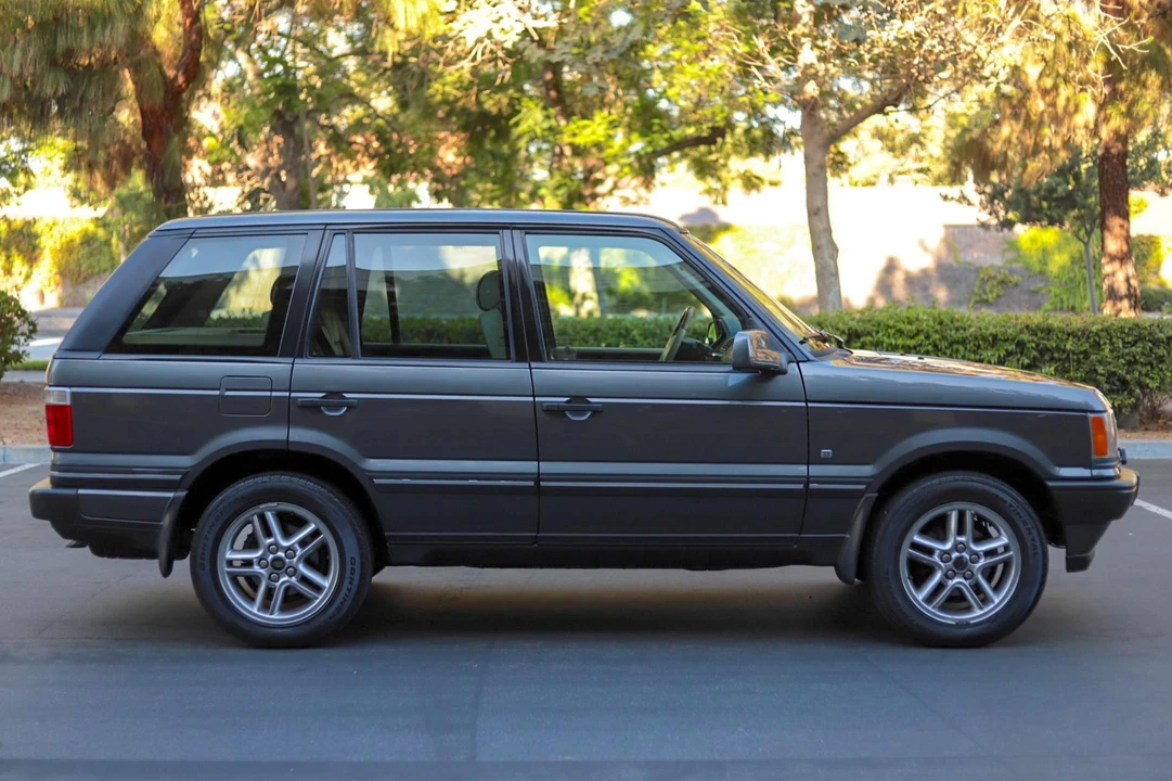 2002 Land Rover Range Rover P38A - Image 3 of 6