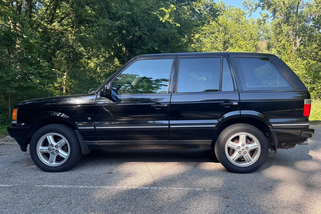 2002 Land Rover Range Rover P38A - Image 3 of 31