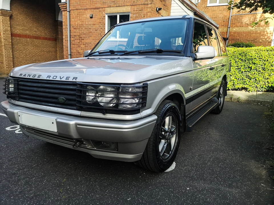2002 Land Rover Range Rover P38A - Image 2 of 9