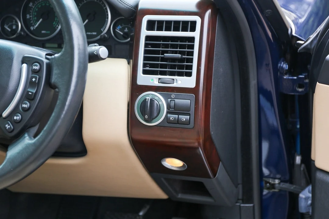 2002 Land Rover Range Rover L322 - Image 21 of 30