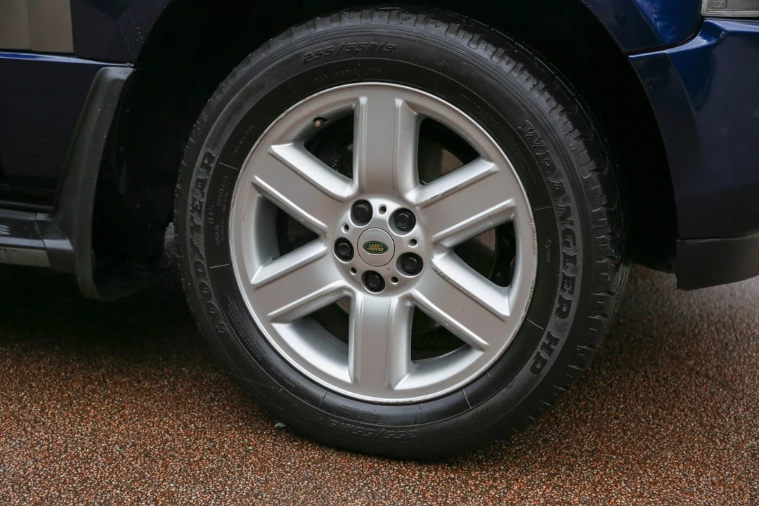 2002 Land Rover Range Rover L322 - Image 12 of 30