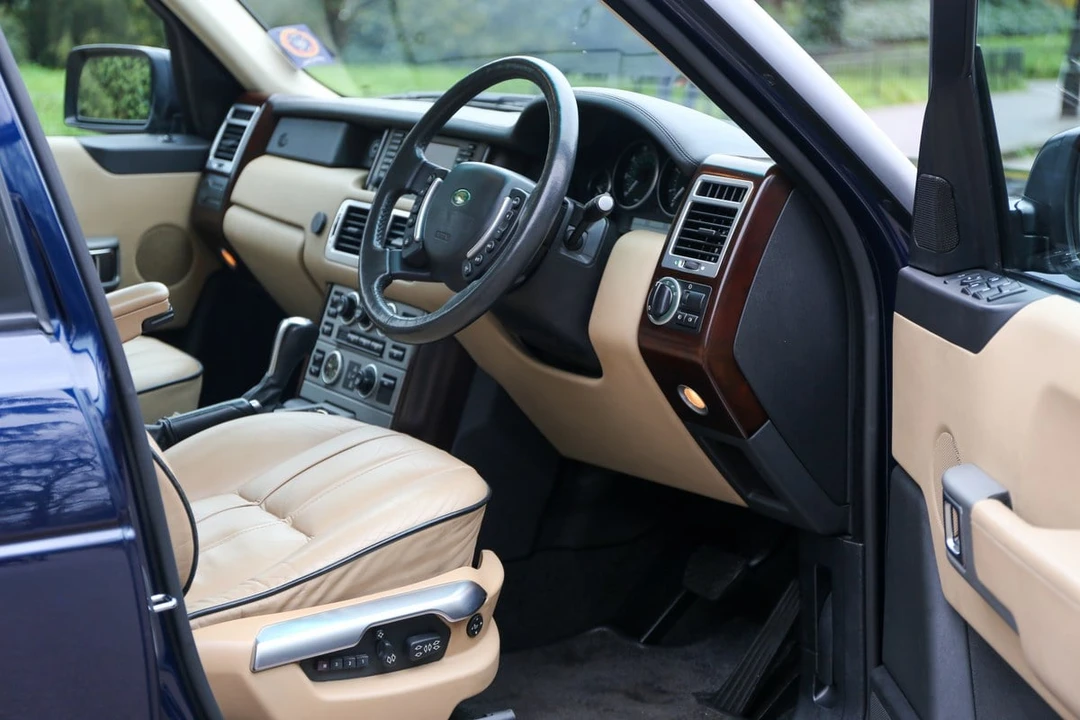 2002 Land Rover Range Rover L322 - Image 16 of 30