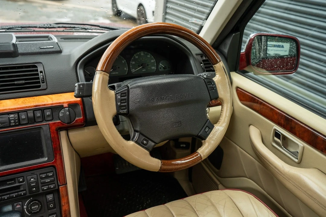 2002 Land Rover Range Rover P38A - Image 29 of 30