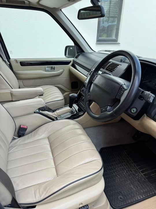 2002 Land Rover Range Rover P38A - Image 16 of 30